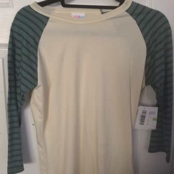 Lularoe - Picture 4 of 6